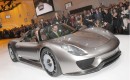 Porsche 918 Spyder Concept live in Geneva. Photos © United Pictures, Int'l.