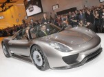 Porsche 918 Spyder Concept live in Geneva. Photos © United Pictures, Int'l.