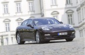 2011 Porsche Panamera Photos