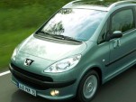 PSA Peugeot-Citroen developing new low emissions engine family