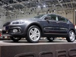 Qoros 3 Cross Hybrid Concept: Geneva Motor Show Photos