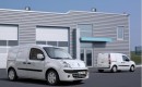 First Electric Renault Kangoo Van Z.E. Sold In U.K.