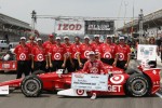 Scott Dixon's crew won the IZOD Pit Stop contest - Photo courtesy IZOD IndyCar Series/LAT