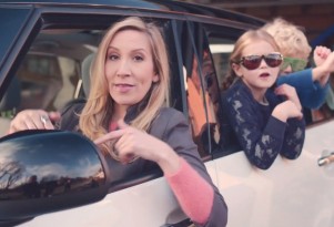 2014 Fiat 500L: A Perfect Ride For Cool, Rapping Moms