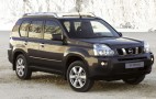 Second-generation Nissan X-TRAIL