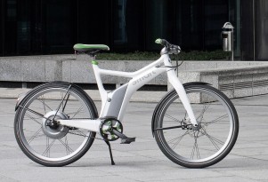 Electric Two-Wheelers Run Rampant In China, Outrun Regulations