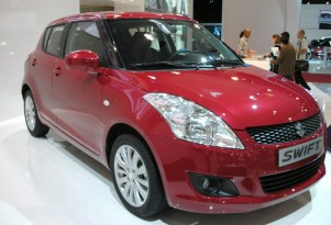 2011 Suzuki Swift live photos