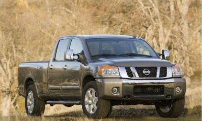 2010 Nissan Titan Photos