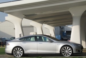Tesla's Elon Musk & NY Times: Disturbing Discrepancies On Model S Range Reporting