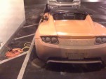 Tesla Roadster recharging at Denver International Airport, from SolarDave blog