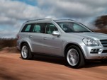The Mercedes ML350 BlueTec replaces the current ML320 for 2010