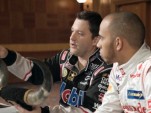 Tony Stewart welcomes Lewis Hamilton to Texas