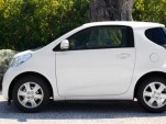 Toyota iQ production model