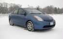 Toyota Prius in the snow