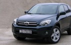 Toyota suspends sales of RAV4 V6 because of engine fault