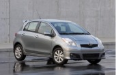 2010 Toyota Yaris Photos