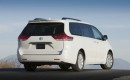 Minivan Wars: 2011 Toyota Sienna SE vs. 2010 Honda Odyssey EX