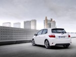 2011 Toyota Auris Hybrid - European model