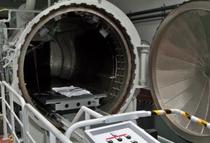 Oven used to bake carbon fiber components