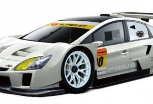 Toyota's GT300 Prius racer