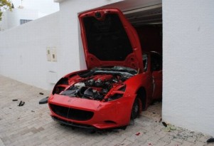Tunisian Rioters destroy Ferrari California