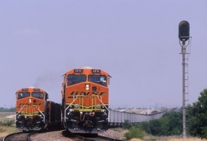 Another Convert To Natural-Gas Fueling: Railroad Locomotives?