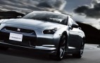 Video: Nissan GT-R takes to the snow