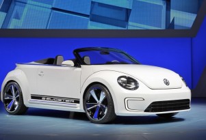Roofless Volkswagen E-Bugster Electric Concept At Beijing Auto Show