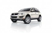 2010 Volkswagen Touareg Photos