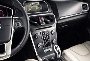 Volvo's floating center stack in the V40