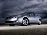 NHTSA Investigates Nissan Altima Brake System post thumbnail
