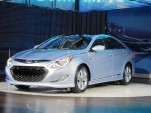Will You Be Able To Buy A 2011 Hyundai Sonata Hybrid For $20K? 2011 Hyundai Sonata Hybrid at 2010 New York Auto Show