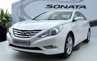 2011 Hyundai Sonata: First Look
