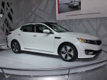 Kia Announces 2011 Optima Hybrid Pricing 2011 Kia Optima Hybrid