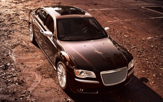 2012 Chrysler 300 Video Road Test