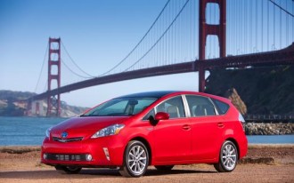 Toyota Prius V Owners Sue Over Flawed Pre-Collision System