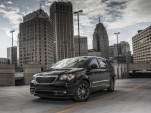 2013 Chrysler Town & Country S
