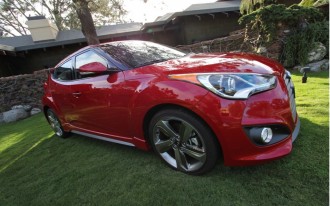 2013 Hyundai Veloster Turbo Goes To The Matte