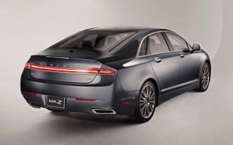 Undercover Cops, Lincoln MKZ Recall, Keyless Entry Tech: What’s New @ The Car Connection