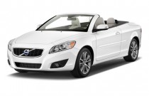 2013 Volvo C70 2-door Convertible T5 Angular Front Exterior View