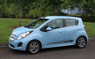 Chevy Spark Reviewed, Tesla At Hertz, Amazon Selling Cars: What's New @ The Car Connection