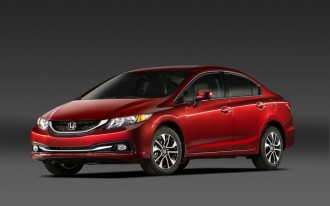 2014 Honda Civic Gets The Hint, Makes Smartphones Central To The Driving Experience (Video)