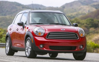 IIHS Small Car Crash Test Results: MINI Earns The Only 'Good'; Fiat, Nissan, Mazda Graded 'Poor'