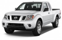 2015 Nissan Frontier 2WD King Cab I4 Auto SV Angular Front Exterior View