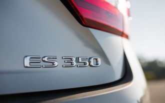 2017 Lexus ES 350 recalled to fix potential steering issue