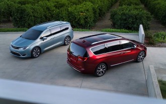 2017 Chrysler Pacifica: A ‘Paradigm Shift’ For Minivans, As Dodge Preps Crossover