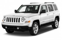 2017 Jeep Patriot Latitude FWD Angular Front Exterior View