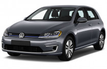 2017 Volkswagen e-Golf 4-Door SE Angular Front Exterior View