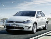 2017 Volkswagen e-Golf image