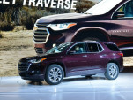 2018 Chevrolet Traverse vs. 2018 Buick Enclave: Compare Cars post thumbnail